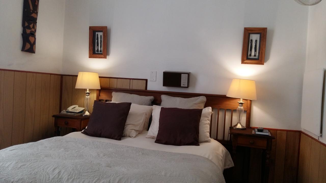 Albertinia Hotel ภายนอก รูปภาพ