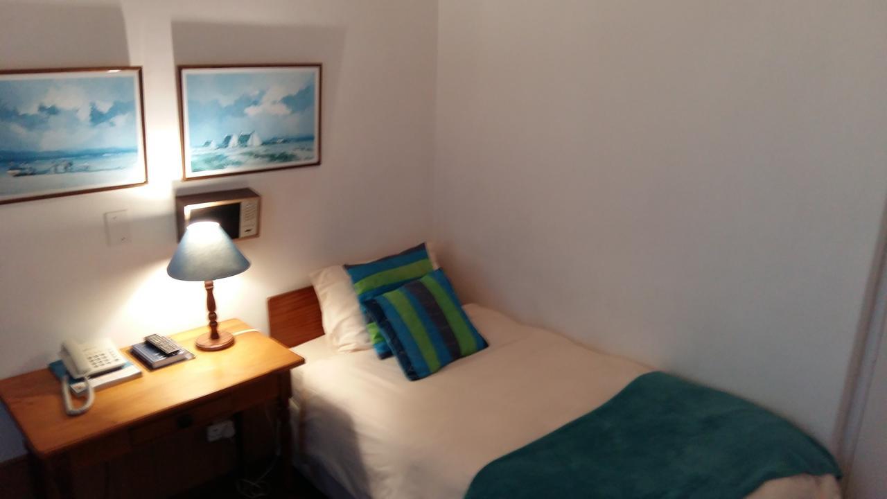 Albertinia Hotel ภายนอก รูปภาพ